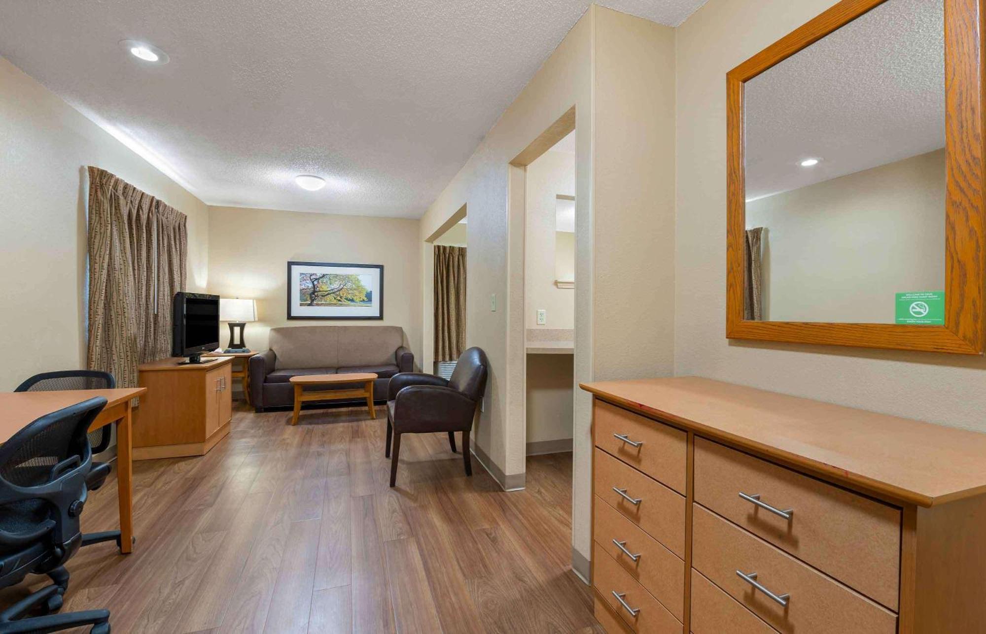 Extended Stay America Select Suites - St Louis - Westport - Craig Road Maryland Heights Dış mekan fotoğraf